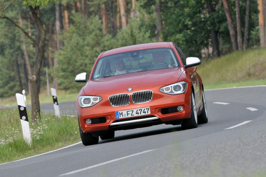  BMW 120d Urban Line 2011 года  (фото 84 из 193)